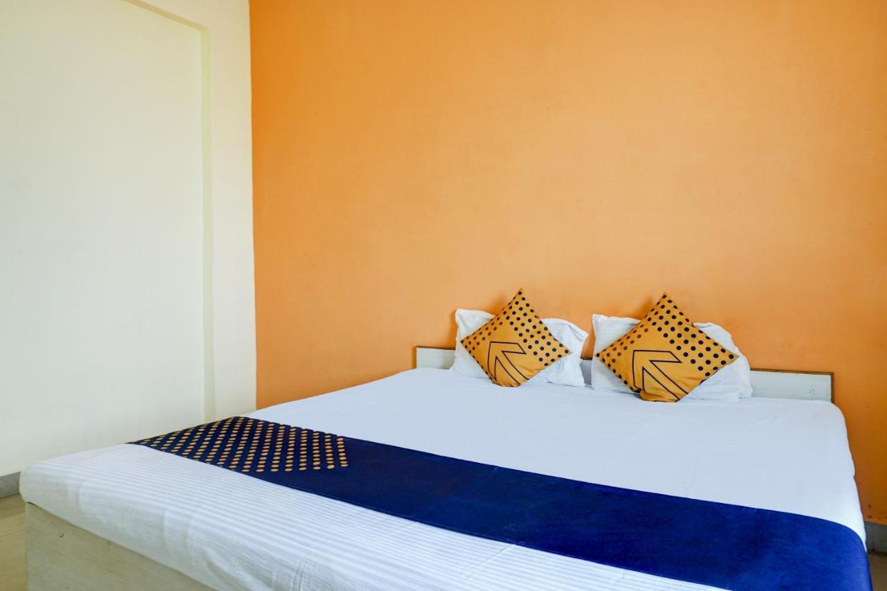 Spot On 82626 Hotel Shivtara Morgaon Екстериор снимка
