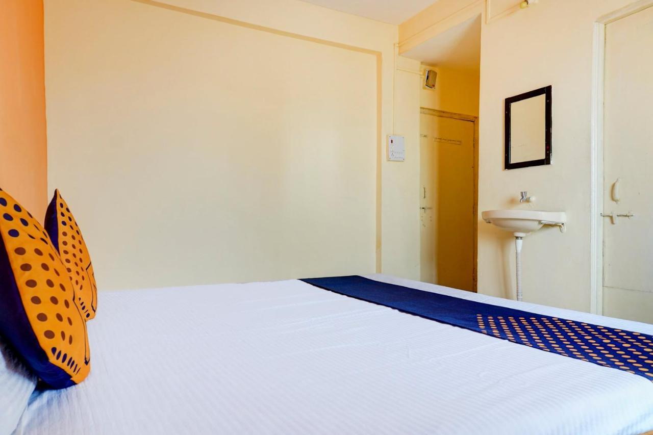 Spot On 82626 Hotel Shivtara Morgaon Екстериор снимка